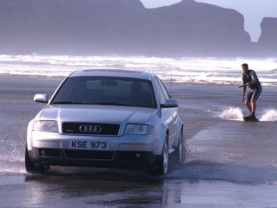  Audi A6 4.2 Quattro Sedan (4B, C5) 1999 года  (фото 17 из 17)
